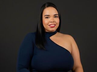 bedroom live cam ValerySwanson