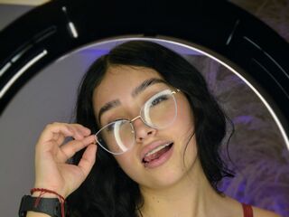 camwhore fingering pussy VallolettDavisto