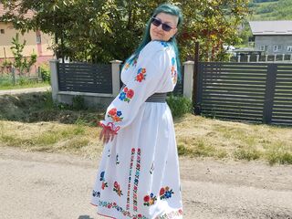 hot naked webcam girl YolaDom