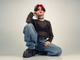 camgirl chatroom YuuMiko